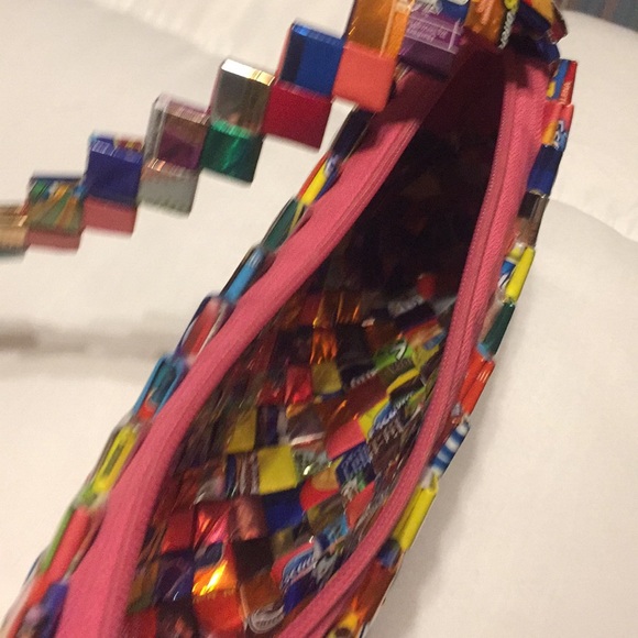 Purse - Picture 3 of 3